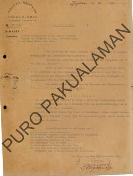 Besluit Het Hoofd Pakoe Alamsche Huis, perihal kenaikan gaji dari R.M.T Soerjo Soewarto Bupati Ad...