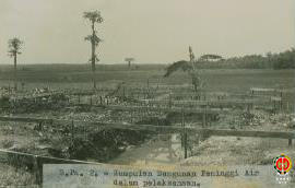 B. Pa. 2. Kumpulan Bangunan Peninggi Air dalam pelaksanaan.