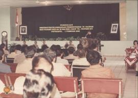 Suasana acara pembukaan Orientasi Penyelenggaraan Pemerintahan di Daerah yang dihadiri oleh Penja...